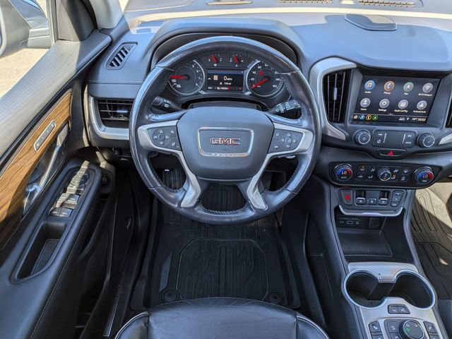 Used 2020 GMC Terrain Denali w/ Denali Premium Package AWD/4WD image 15