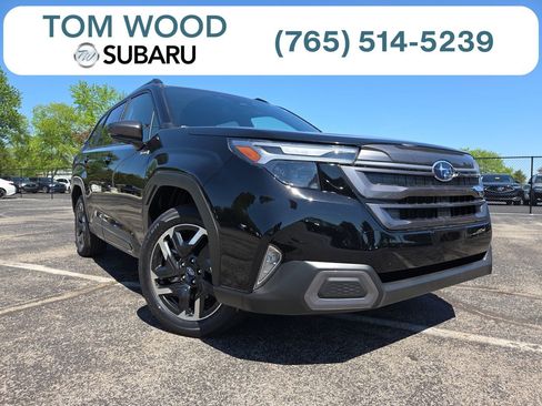 Certified 2025 Subaru Forester Limited w/ Popular Package AWD/4WD image 1