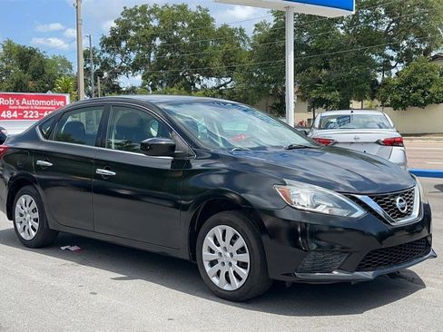 Used 2017 Nissan Sentra S FWD image 4