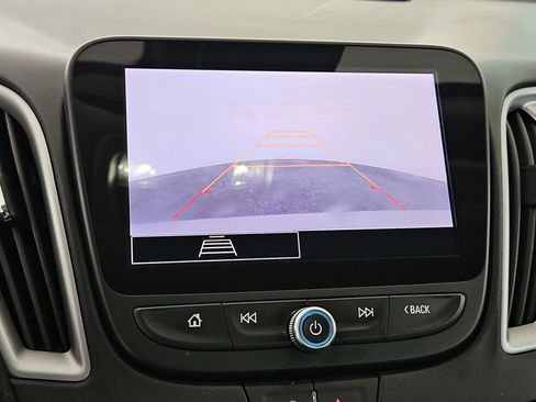 Used 2024 Chevrolet Malibu LT image 20