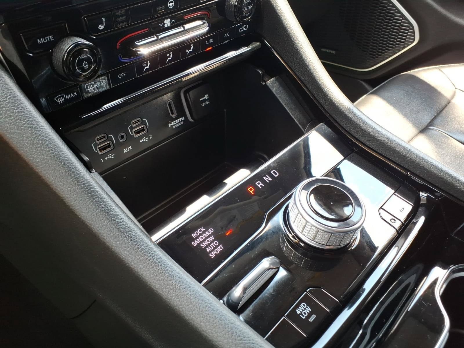 Used 2023 Jeep Grand Cherokee 4WD 4xe image 19