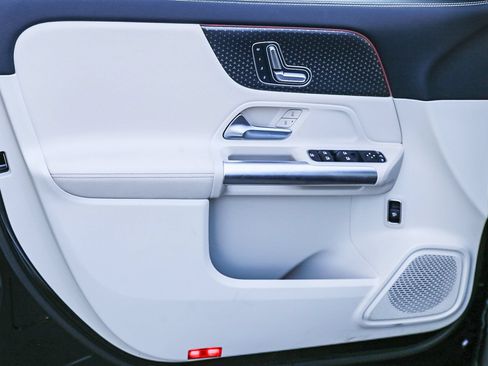 Certified 2026 Mercedes-Benz GLA 250 image 18