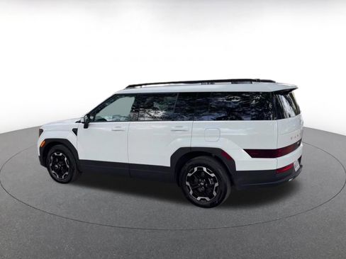 Used 2025 Hyundai Santa Fe SEL image 10