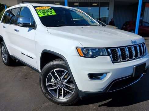Used 2021 Jeep Grand Cherokee Limited image 2