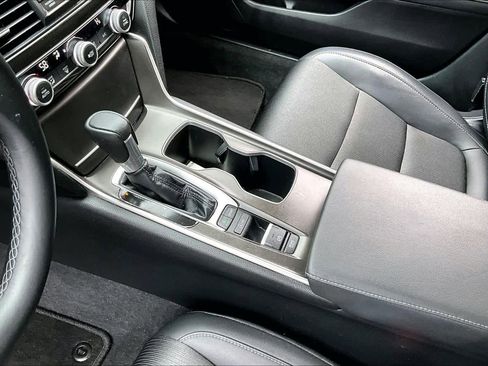 Used 2021 Honda Accord Sport image 15