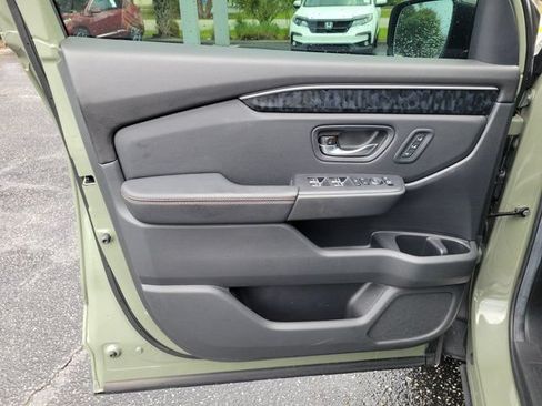 Certified 2026 Honda Passport TrailSport Elite image 16