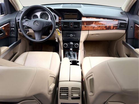 Used 2010 Mercedes-Benz GLK 350 4MATIC image 20