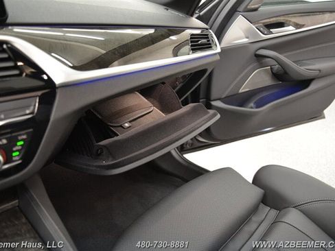 Used 2023 BMW 530i w/ M Sport Package RWD image 36
