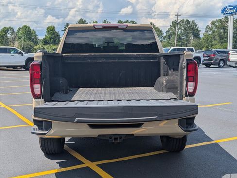 Used 2023 GMC Sierra 1500 Elevation RWD image 6
