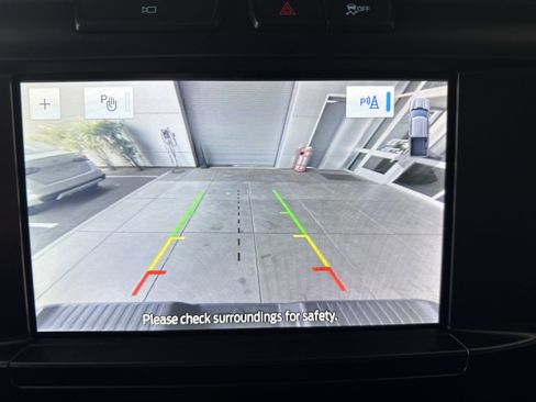 Used 2023 Ford F150 XLT AWD/4WD image 31