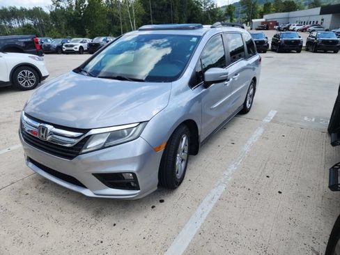 Used 2018 Honda Odyssey EX-L image 4