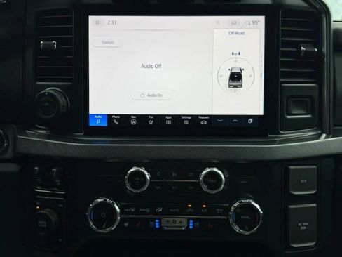Used 2024 Ford F450 Platinum w/ FX4 Off-Road Package AWD/4WD image 37