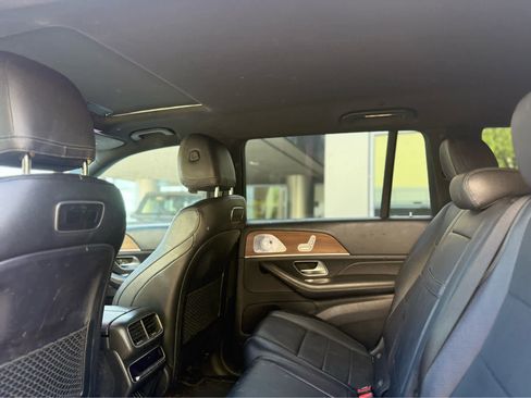 Used 2020 Mercedes-Benz GLS 450 4MATIC image 7