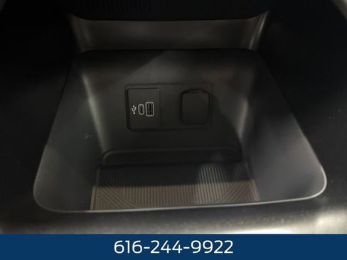 New 2026 Ford Explorer Active image 16