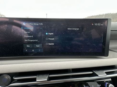 Used 2025 Hyundai Tucson Limited image 22