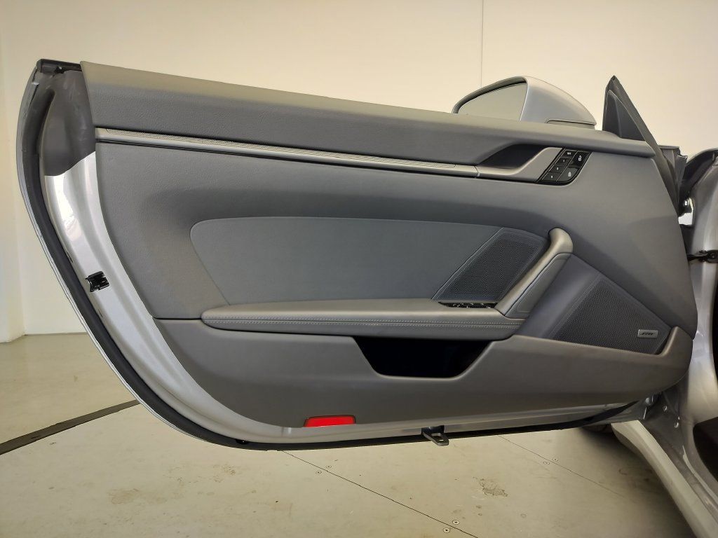 Certified 2020 Porsche 911 Carrera S RWD image 17