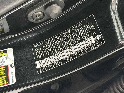 Used 2016 Toyota Corolla S image 11