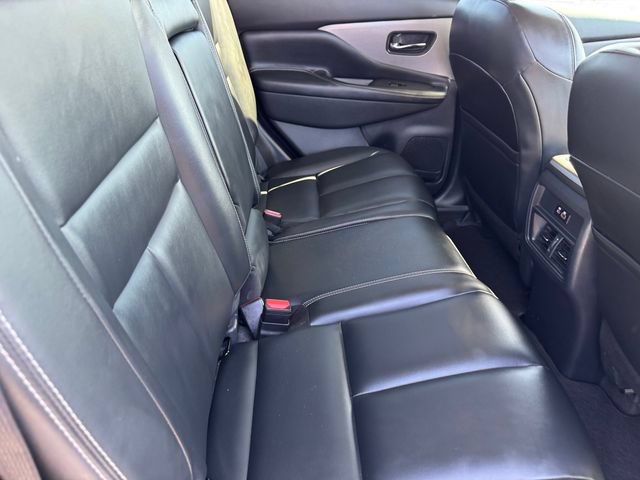 Used 2023 Nissan Murano SV AWD/4WD image 9