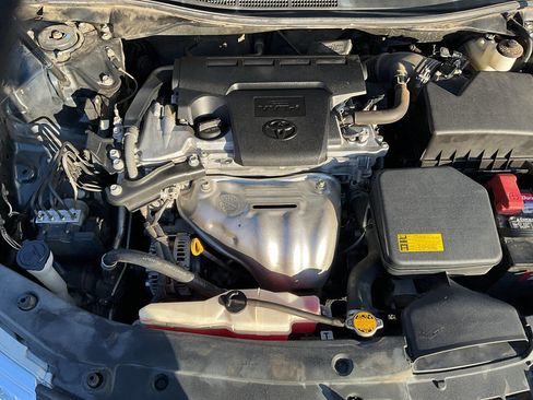 Used 2012 Toyota Camry SE image 20