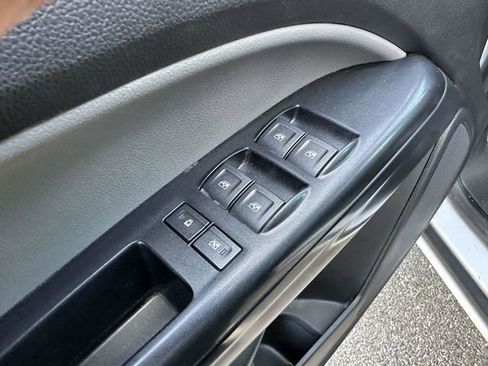 Used 2021 Chevrolet Colorado W/T w/ WT Convenience Package image 19