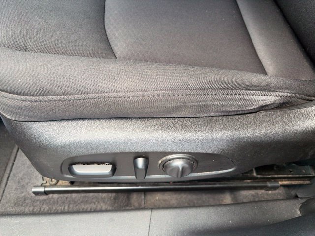 Used 2019 Chevrolet Malibu LT FWD image 18