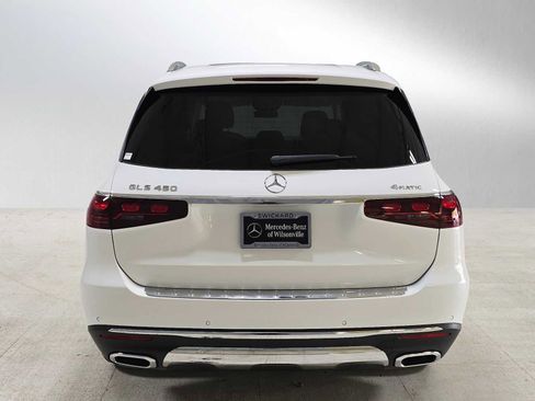 Used 2026 Mercedes-Benz GLS 450 4MATIC image 4