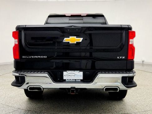 Used 2022 Chevrolet Silverado 1500 LTZ AWD/4WD image 6