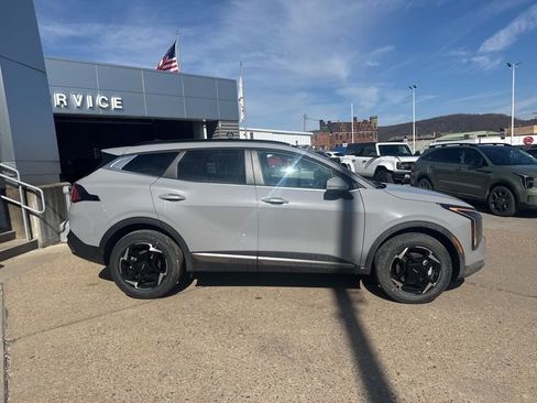 New 2026 Kia Sportage EX w/ EX Panoramic Sunroof Package image 8