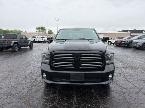Used 2017 RAM 1500 Sport w/ Black Ram 1500 Sport Group AWD/4WD image 3