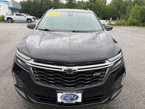 Used 2023 Chevrolet Equinox RS AWD/4WD image 2