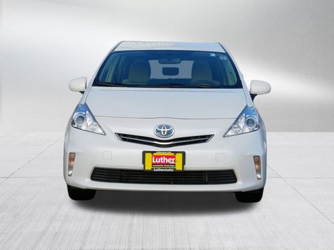 Used 2013 Toyota Prius V Two image 2