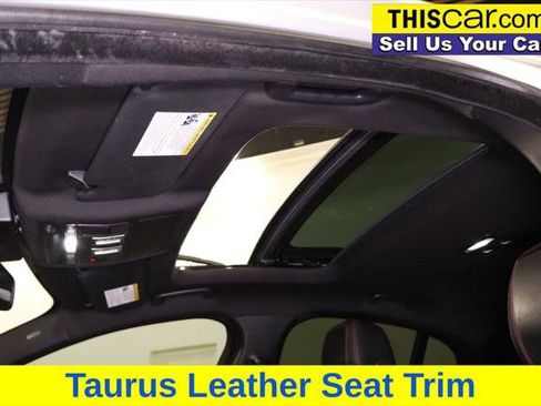 Used 2017 Jaguar XE R-Sport image 25