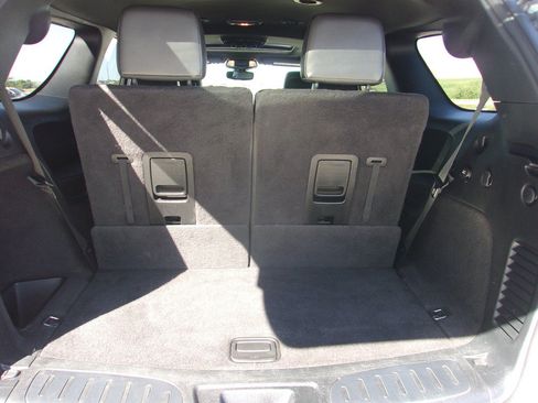 Used 2023 Jeep Grand Cherokee Laredo w/ Luxury Tech Group I AWD/4WD image 31
