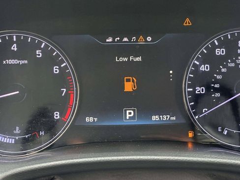 Used 2015 Hyundai Genesis 5.0 RWD image 30