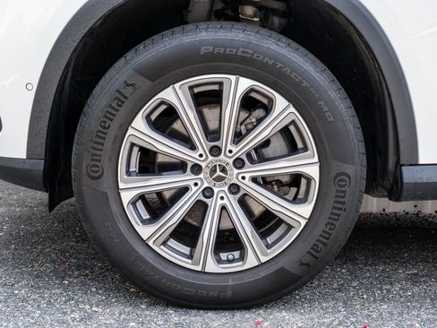 Used 2023 Mercedes-Benz GLC 300 4MATIC image 31