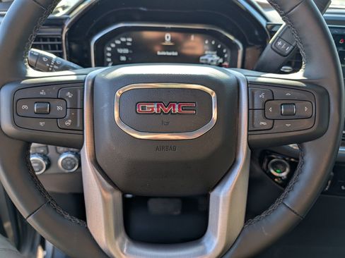 Certified 2025 GMC Sierra 1500 Elevation image 29