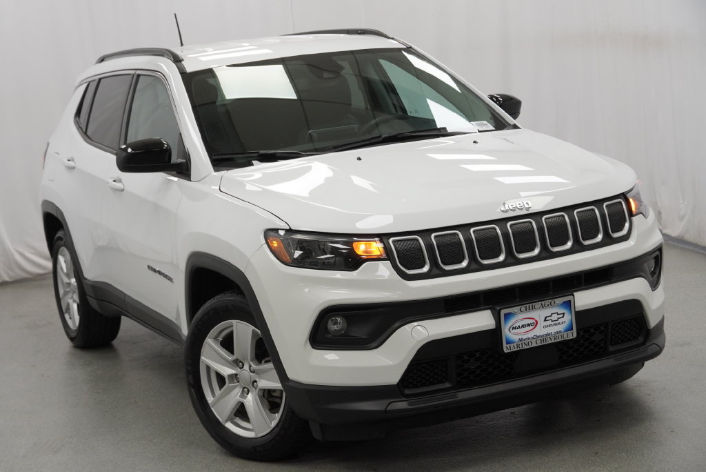 Used 2022 Jeep Compass Latitude FWD image 12