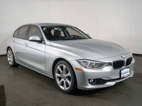 Used 2013 BMW 335i xDrive Sedan AWD/4WD image 1