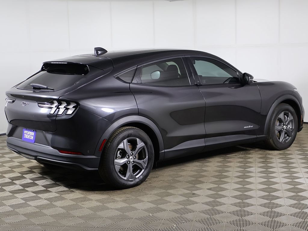 Used 2022 Ford Mustang Mach-E Select w/ Comfort/Technology Package RWD image 10