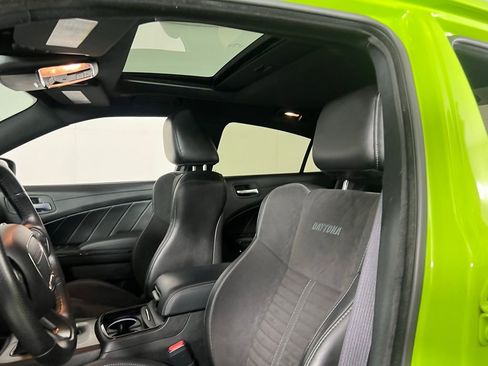 Used 2023 Dodge Charger Scat Pack w/ Daytona Edition Group image 29