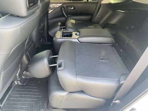 Used 2022 Nissan Armada Platinum w/ Captain's Chairs Package image 18