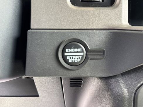 New 2026 Ford Bronco Outer Banks w/ Sasquatch Package image 28