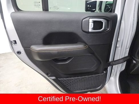 Certified 2024 Jeep Wrangler Unlimited Sahara w/ Technology Group AWD/4WD image 22