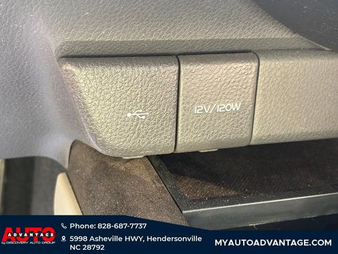 Used 2022 Toyota Camry LE FWD image 18