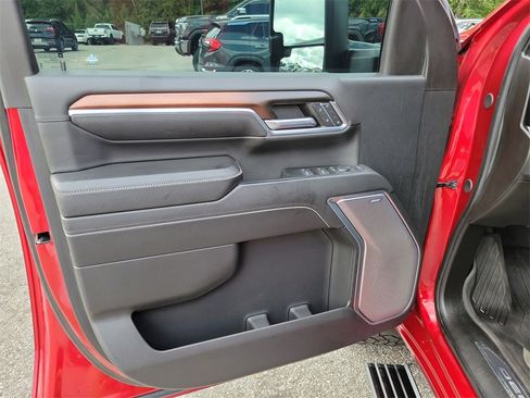 Used 2024 GMC Sierra 2500 Denali w/ Denali Reserve Package image 50