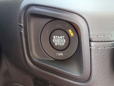 New 2026 Jeep Gladiator Rubicon w/ Steel Power Dome Hood Package AWD/4WD image 29