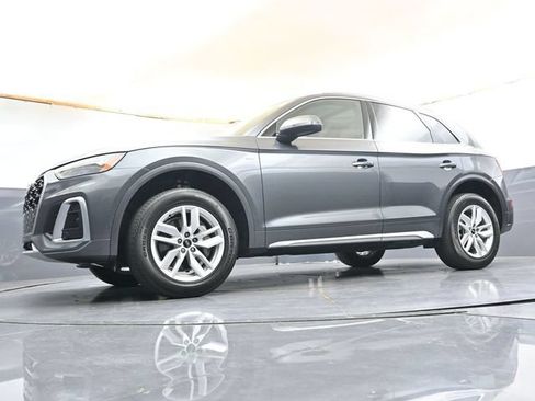 Used 2024 Audi Q5 2.0T Premium w/ Convenience Package AWD/4WD image 31