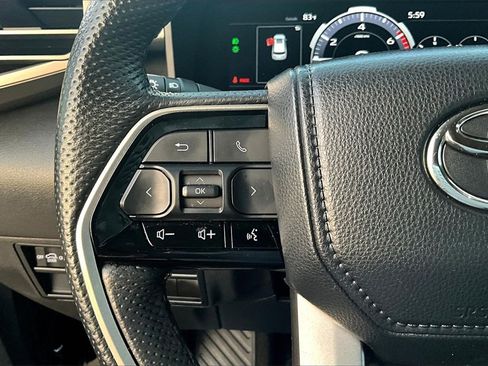 Used 2023 Toyota Sequoia Limited image 11