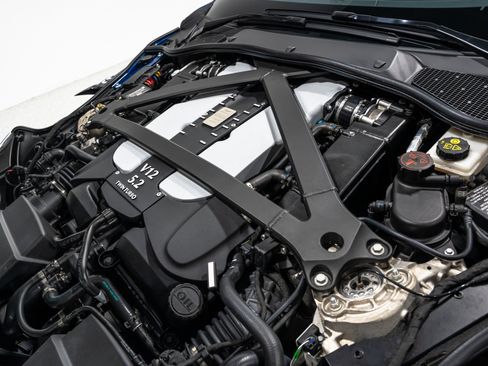 Used 2023 Aston Martin DBS Superleggera Volante RWD image 94