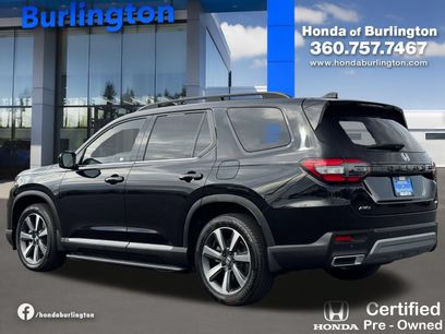 Certified 2025 Honda Pilot Elite